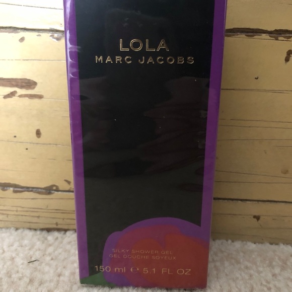Marc Jacobs Other - LOLA Marc Jacobs NIB Silky Shower Gel 5.1 FL OZ